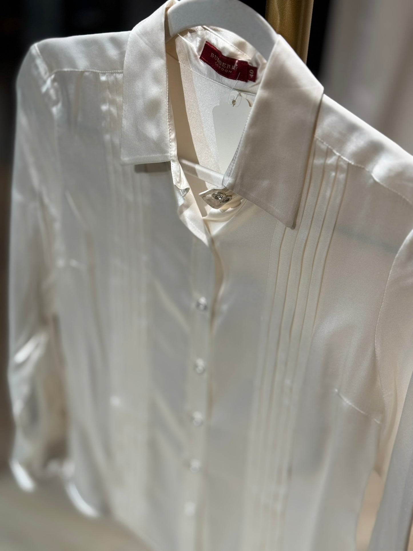 Burberry - Seidenbluse - cremefarben