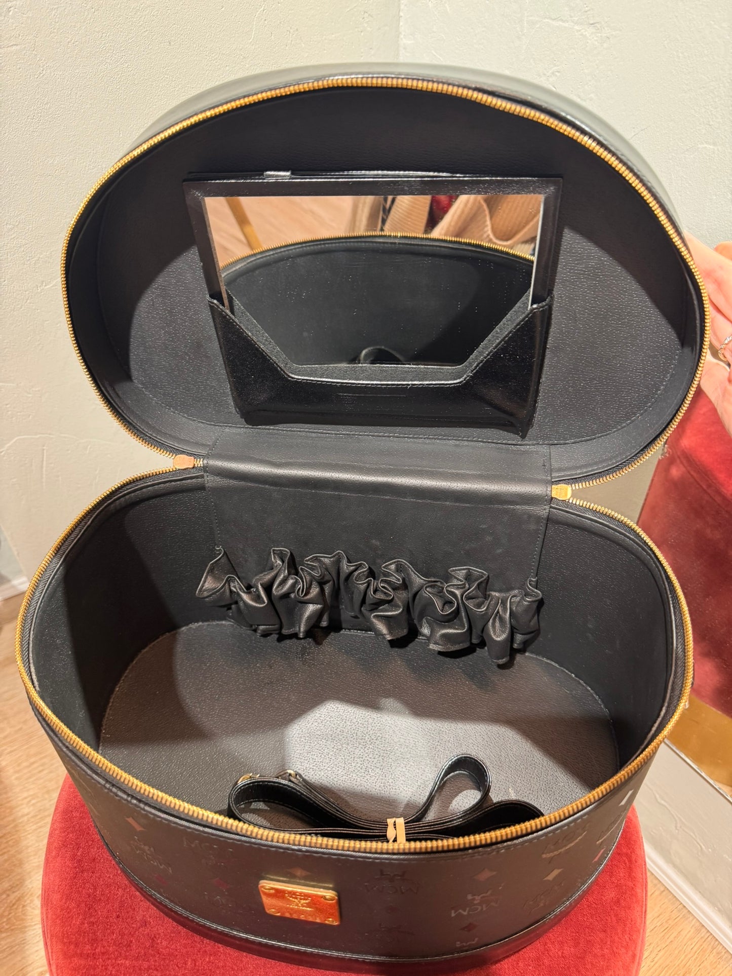 Kosemetik Koffer MCM schwarz Vintage