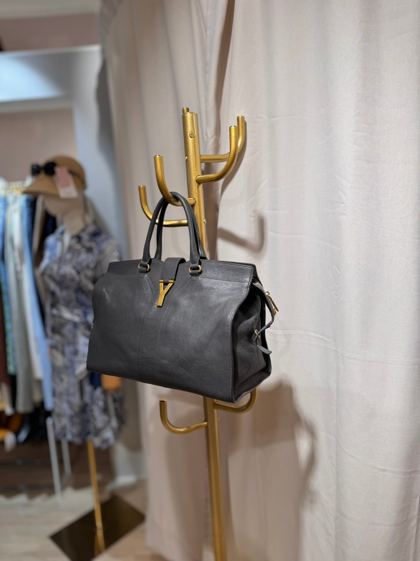 Yves Saint Laurent Shopper - Leder grau